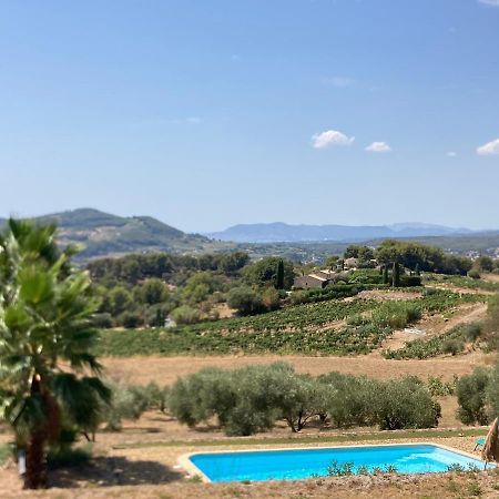 La Venturonne Appartement Neuf Rez De Jardin 45 M2 Vue Mer Et Vignes 10 Mn Des Plages Le Beausset Esterno foto